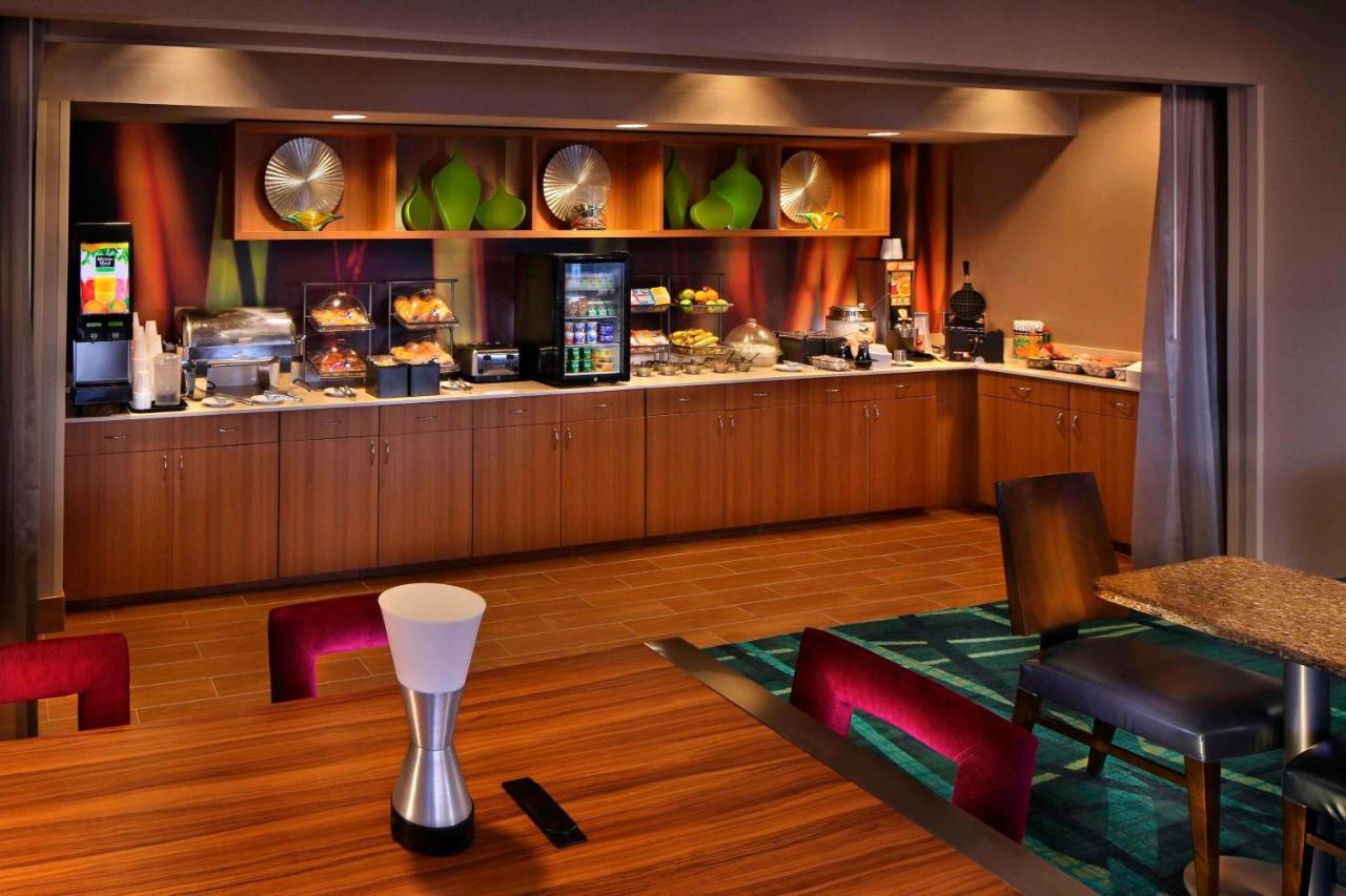 沃特福德/米斯提万豪春季山丘套房酒店 新伦敦 外观 照片